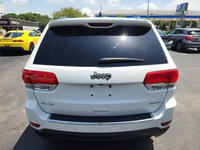 Used 2019 Jeep Grand Cherokee Limited AWD/4WD image 15