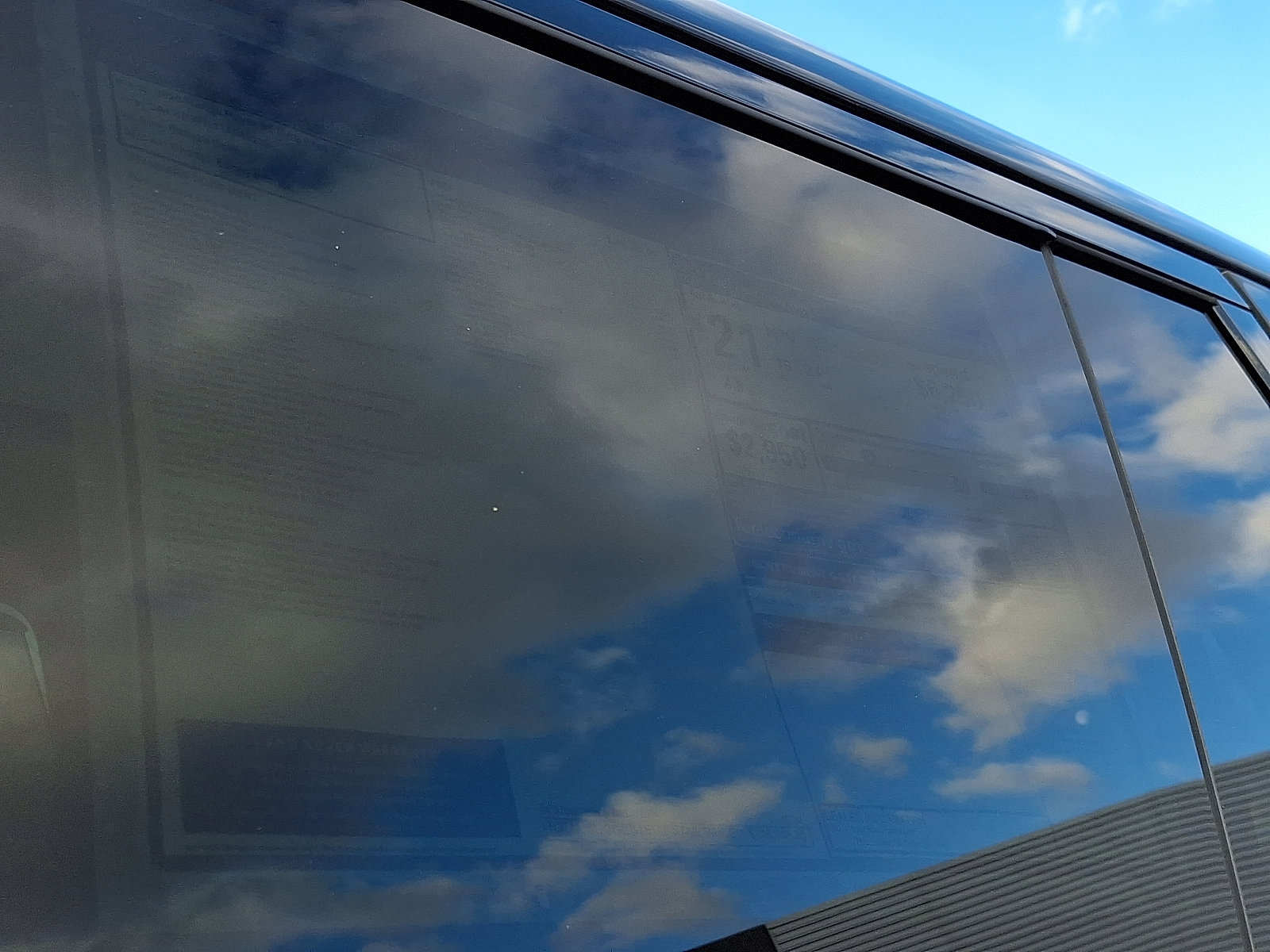 New 2026 Land Rover Range Rover SE image 21