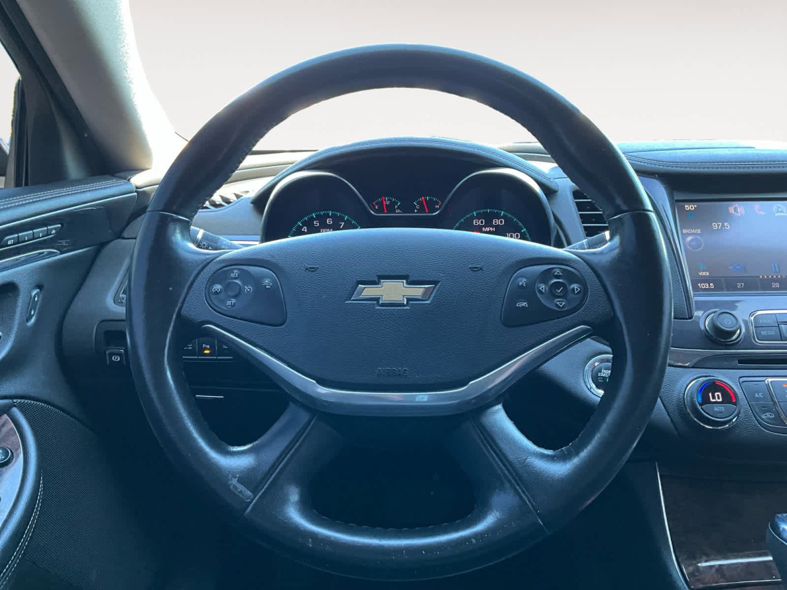 Used 2014 Chevrolet Impala LTZ FWD image 14