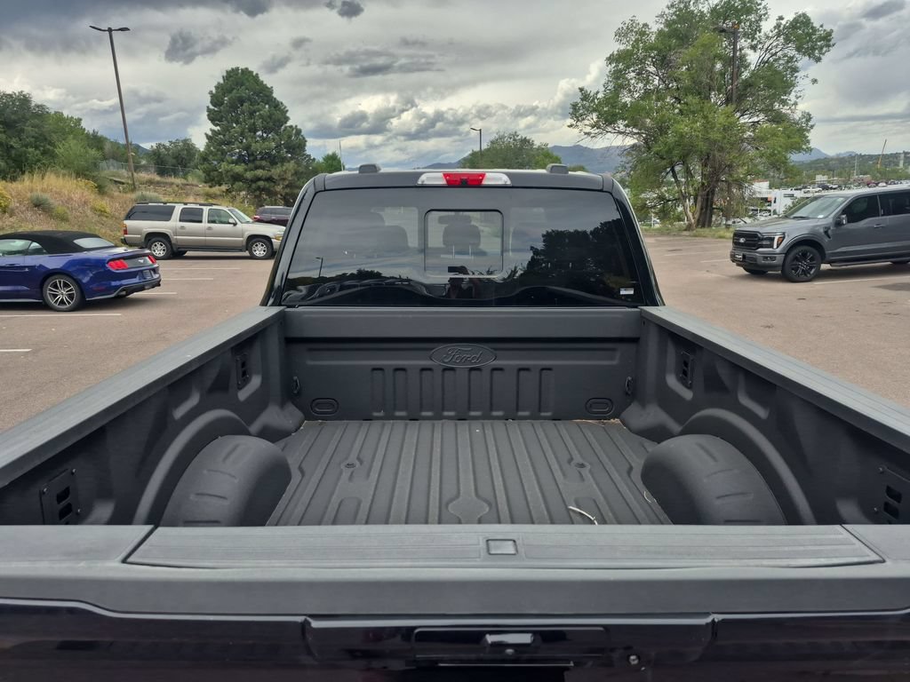 New 2026 Ford F350 XLT w/ XLT Premium Package AWD/4WD image 6
