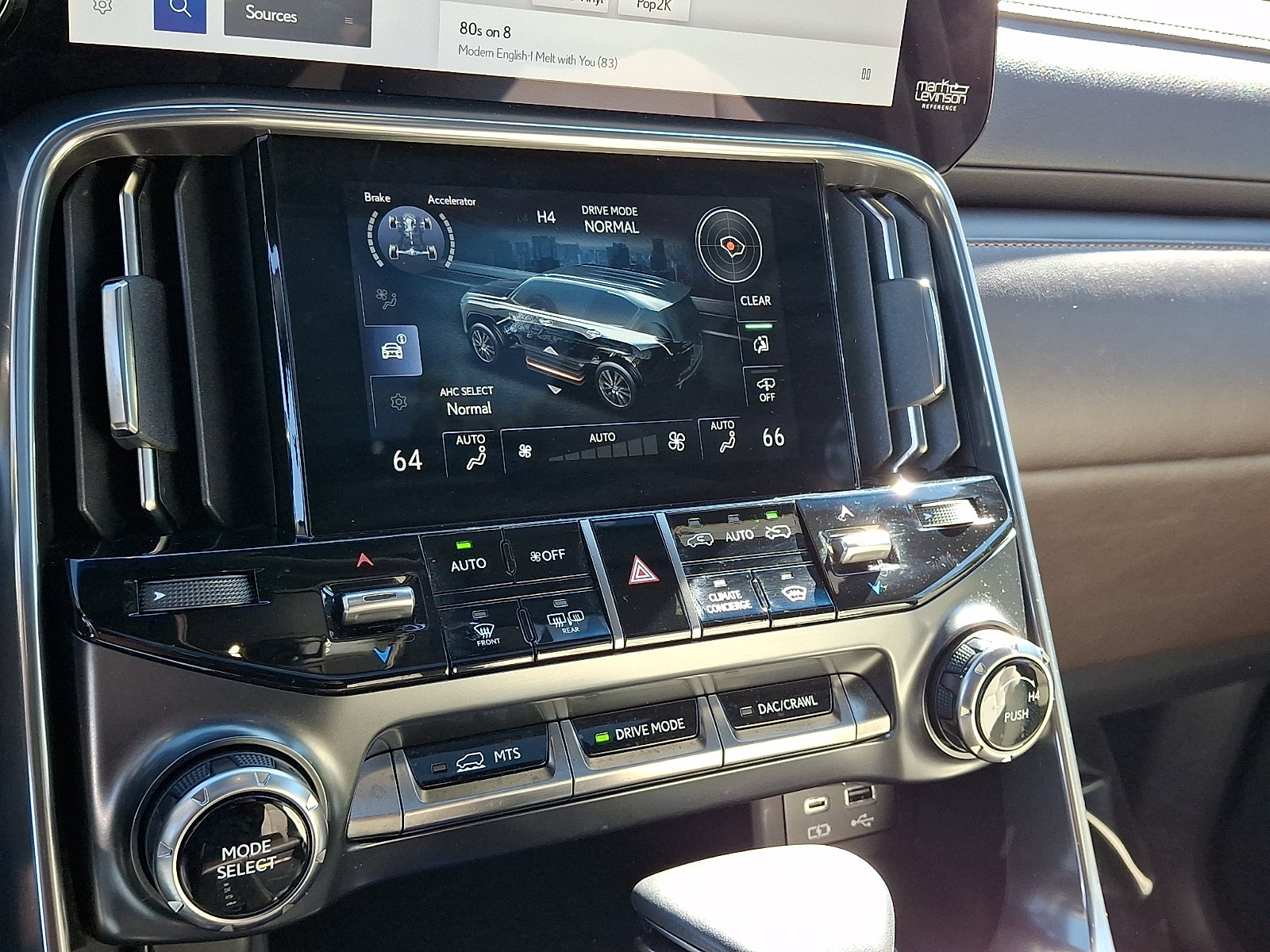 Certified 2023 Lexus LX 600 4WD w/ Appearance Package image 17