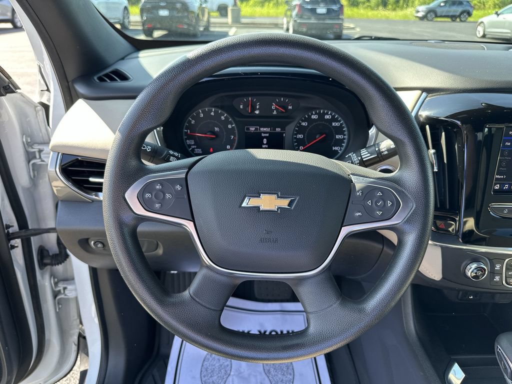 Used 2023 Chevrolet Traverse LS w/ Safety Package FWD image 20