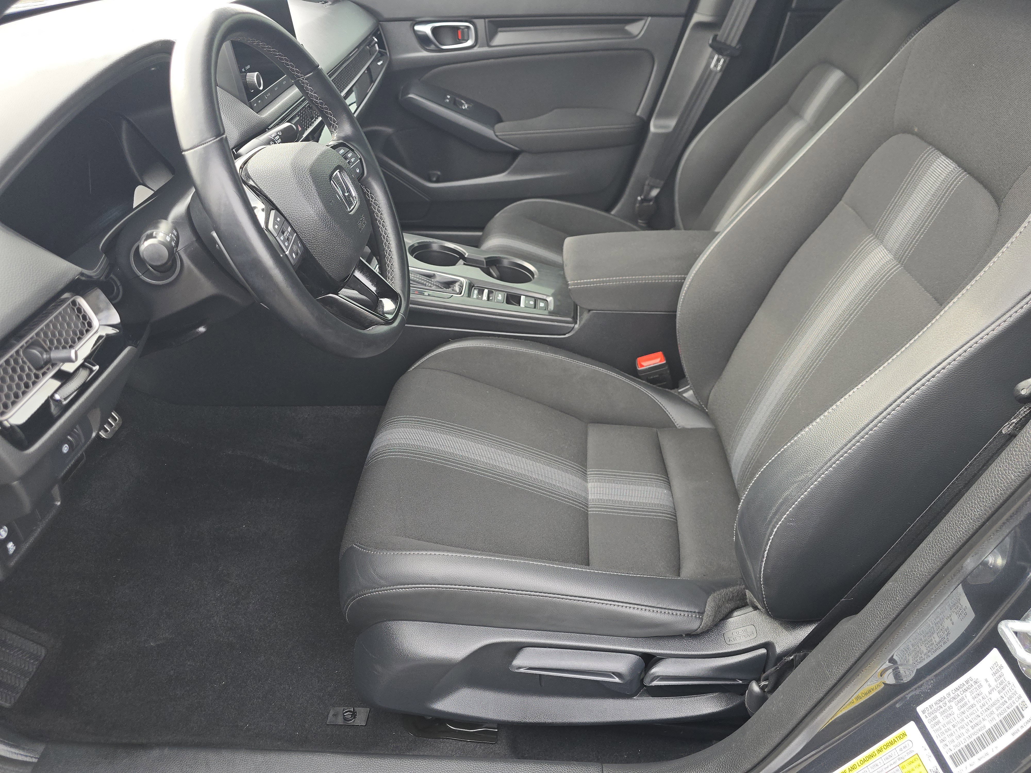 Used 2023 Honda Civic Sport image 19