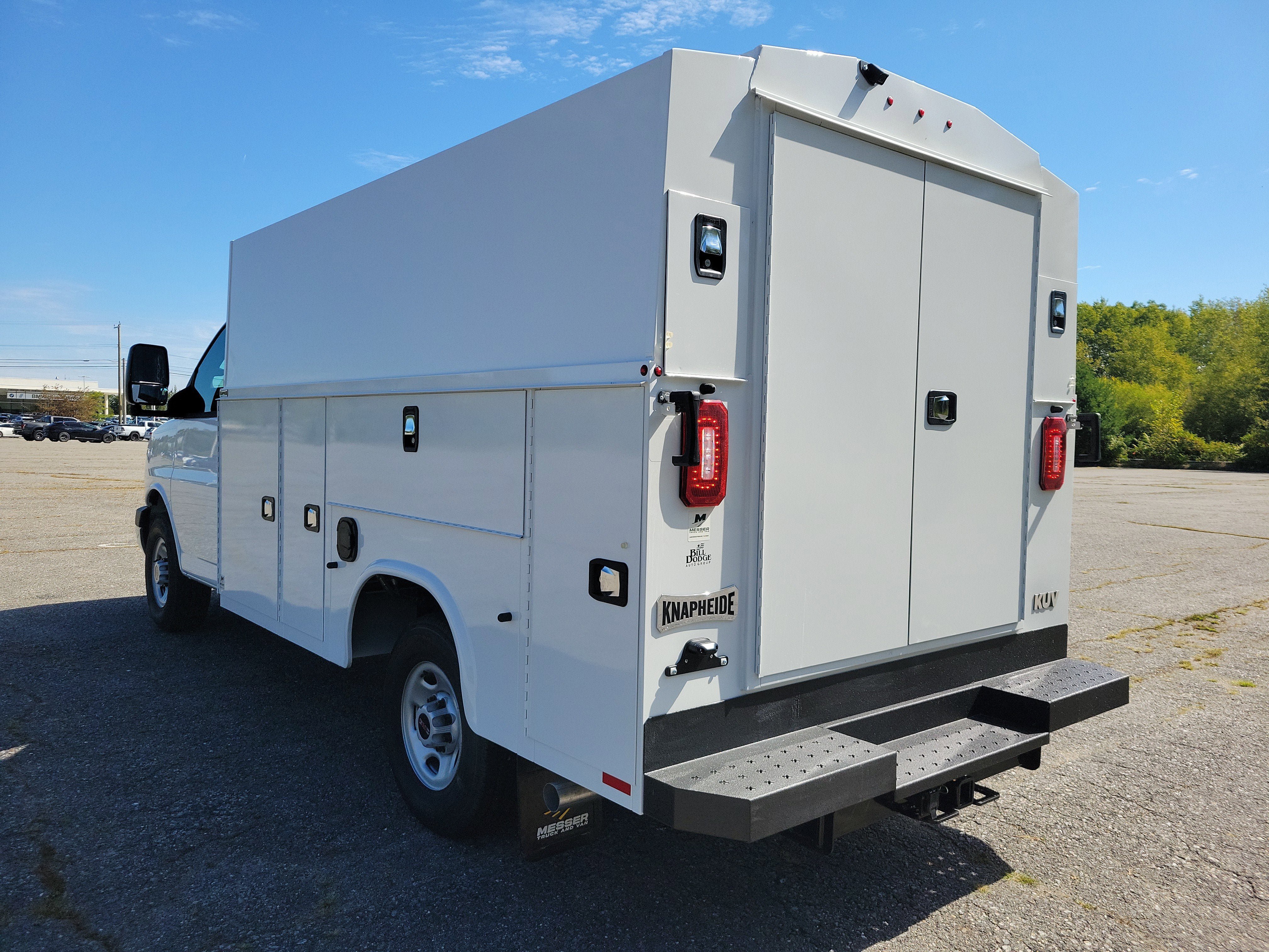 New 2025 GMC Savana 3500 w/ Power Convenience Package RWD image 5