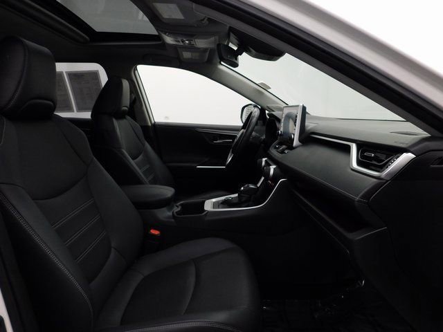 Used 2022 Toyota RAV4 Limited image 34