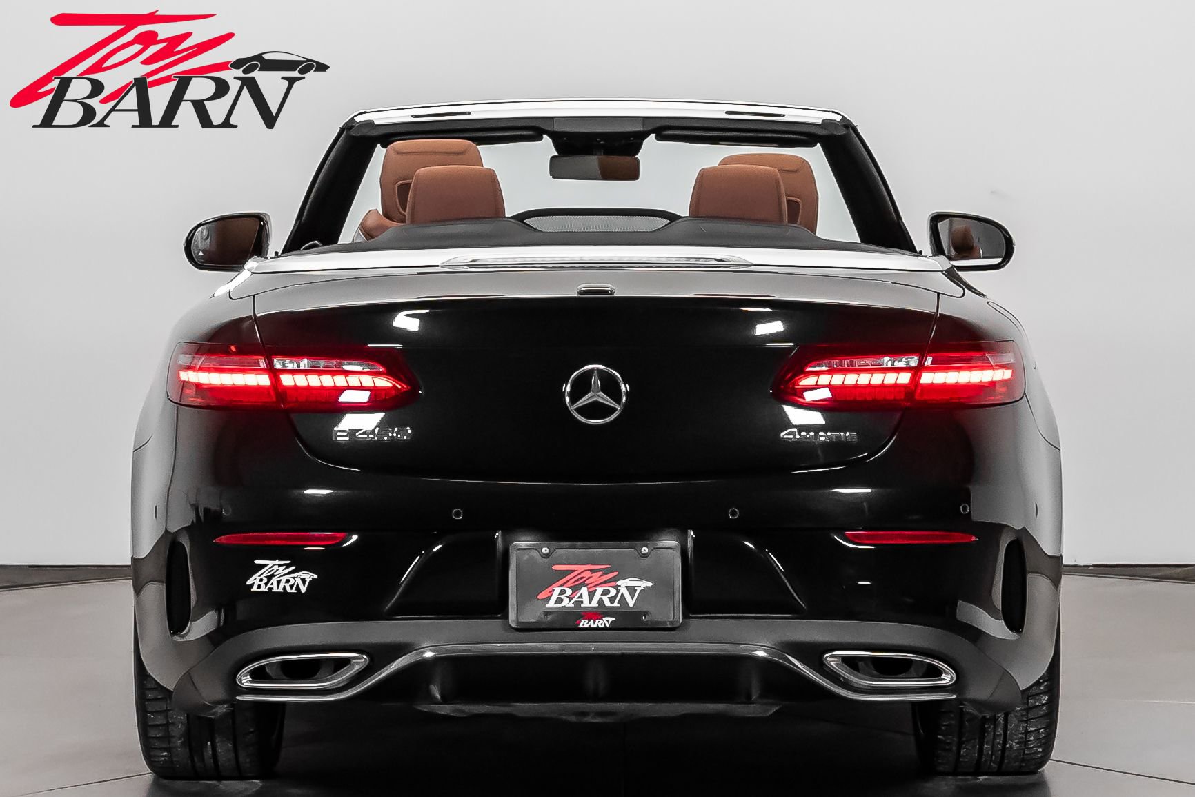 Used 2023 Mercedes-Benz E 450 4MATIC Cabriolet image 4