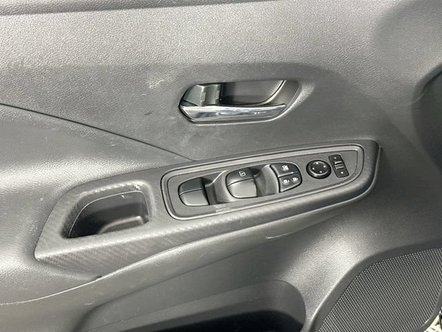 Used 2023 Nissan Versa SV FWD image 22