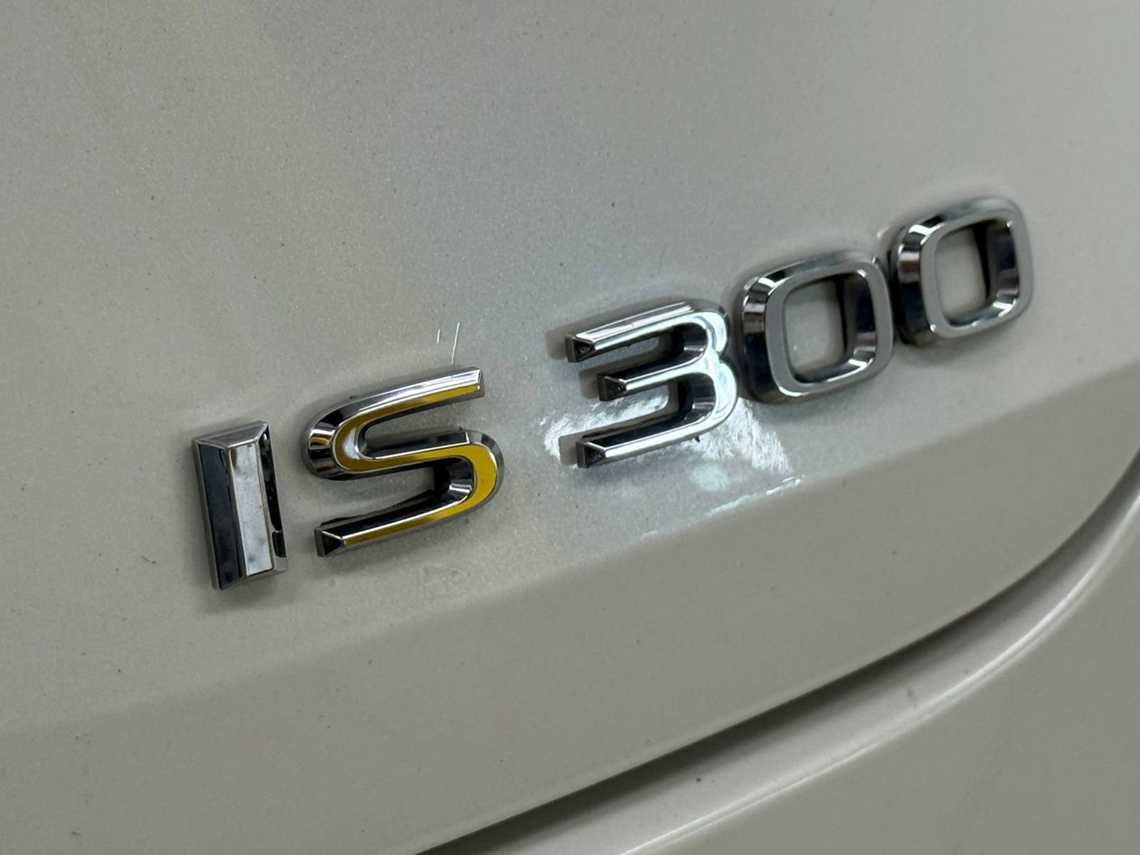 Used 2022 Lexus IS 300 w/ Premium Package image 13