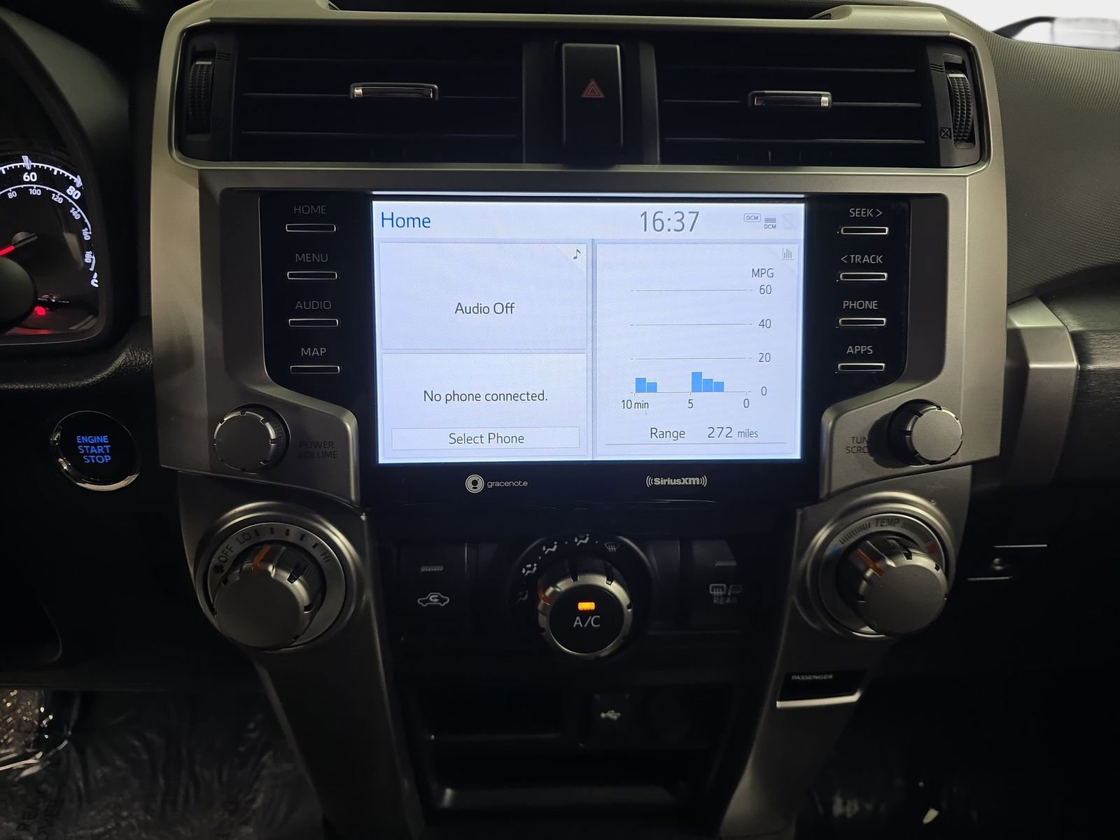 Used 2024 Toyota 4Runner SR5 AWD/4WD image 23