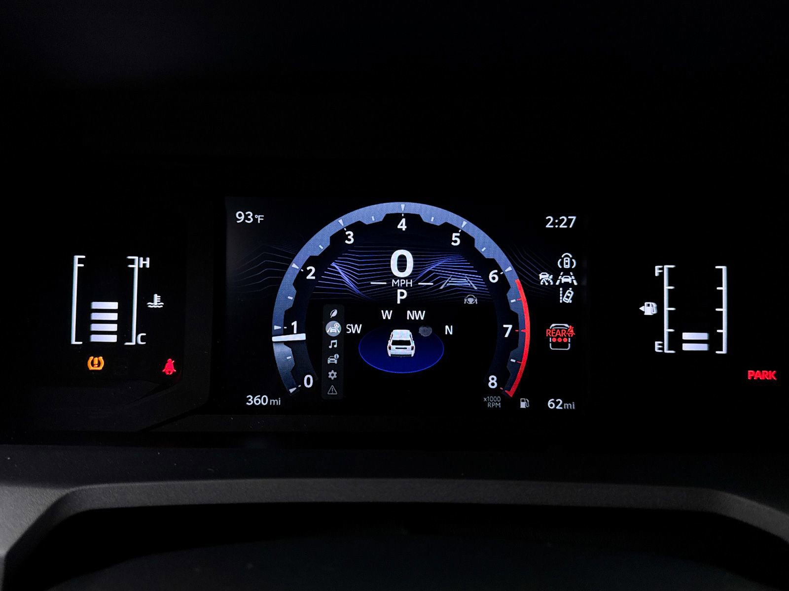 Used 2025 Toyota 4Runner SR5 AWD/4WD image 33