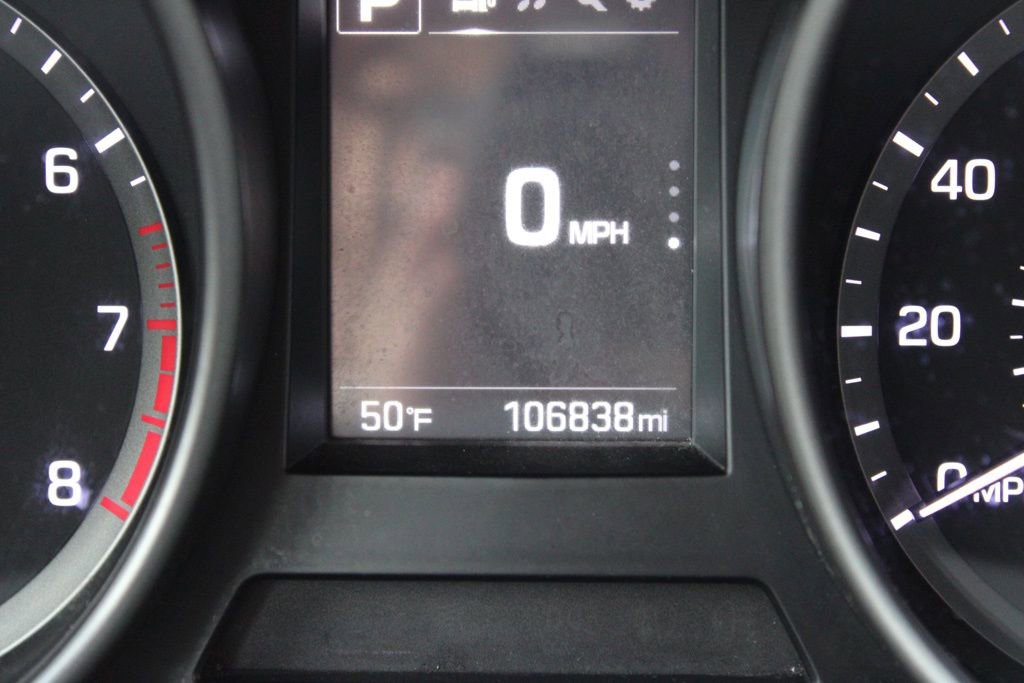 Used 2017 Hyundai Santa Fe SE image 31