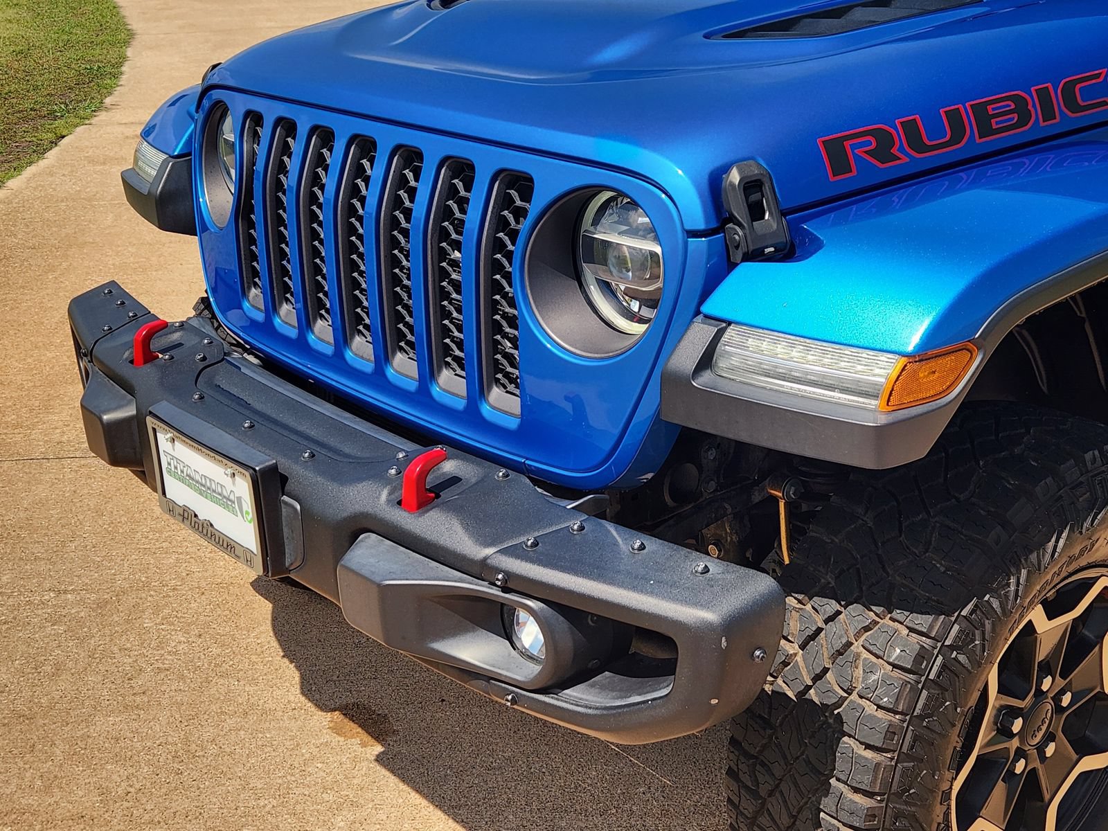 Used 2020 Jeep Gladiator Rubicon AWD/4WD image 10