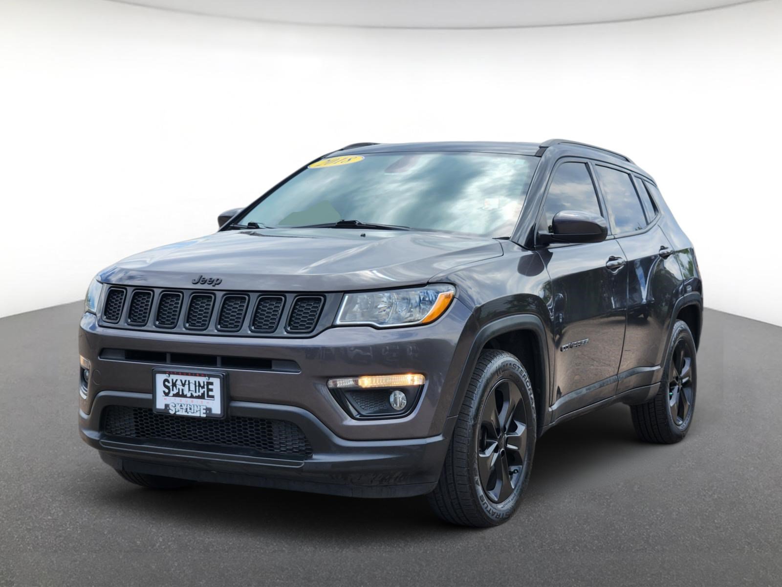 Used 2018 Jeep Compass Latitude w/ Popular Equipment Group AWD/4WD image 2