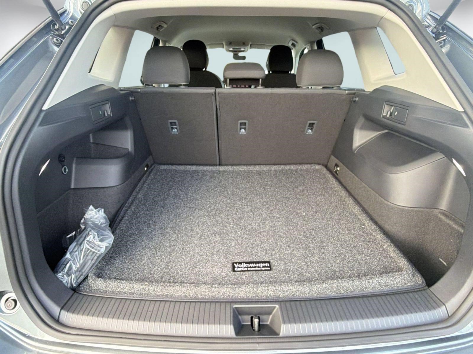 Certified 2026 Volkswagen Tiguan S FWD image 23