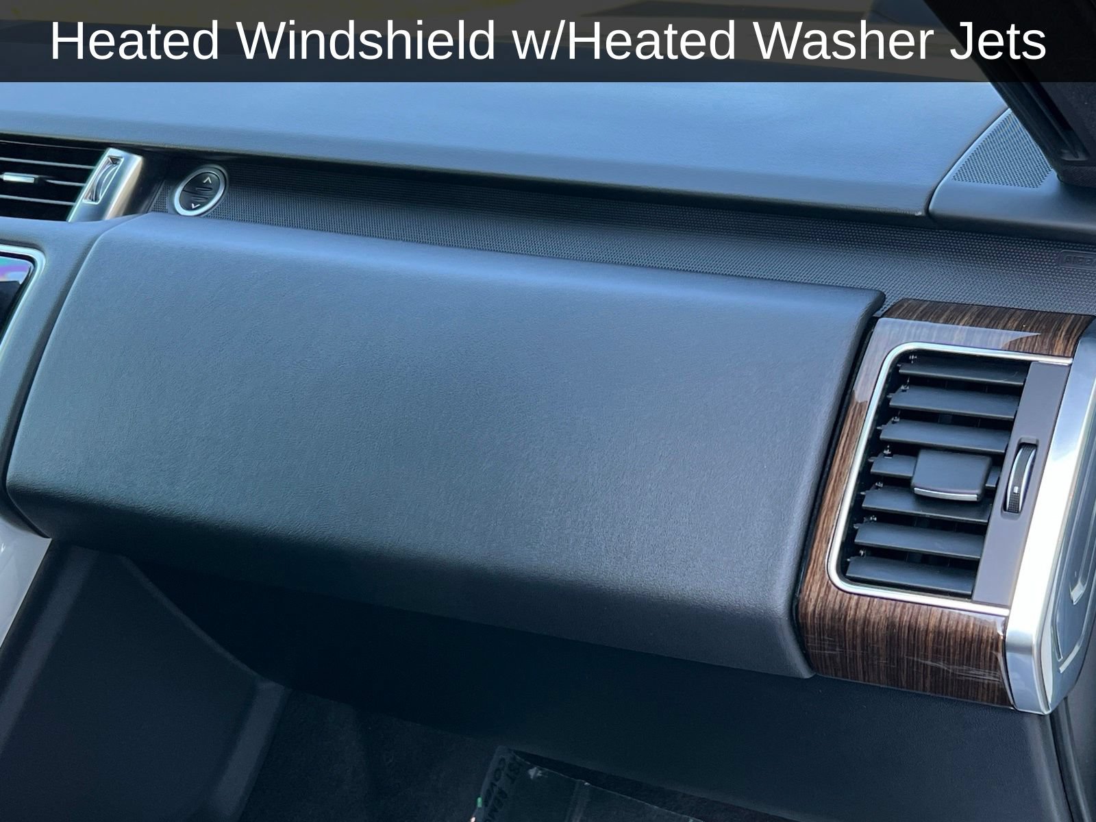 Used 2020 Land Rover Range Rover Sport HSE AWD/4WD image 14