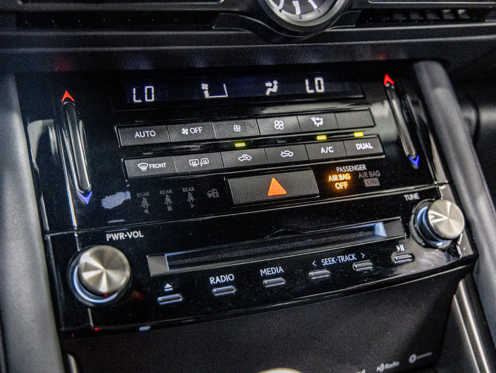Used 2025 Lexus IS 350 F Sport RWD image 18