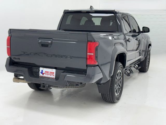 Used 2024 Toyota Tacoma TRD Sport AWD/4WD image 40