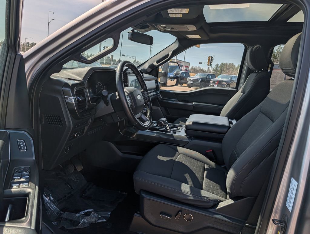 Certified 2021 Ford F150 XLT w/ Equipment Group 302A High image 9