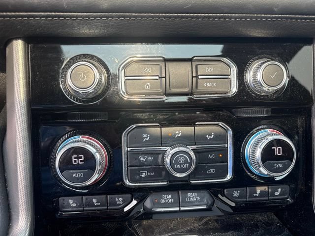 Used 2022 GMC Yukon XL Denali AWD/4WD image 8