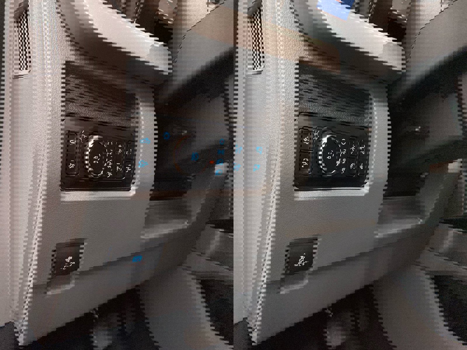 New 2026 Ford F350 XLT w/ XLT Premium Package image 25