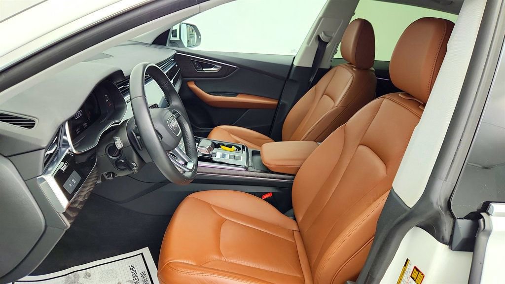 Used 2022 Audi Q8 Premium Plus w/ Premium Plus Package image 21