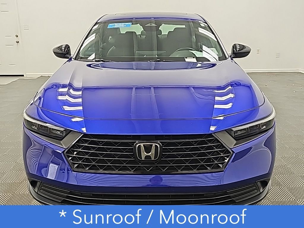 Used 2024 Honda Accord Sport image 4