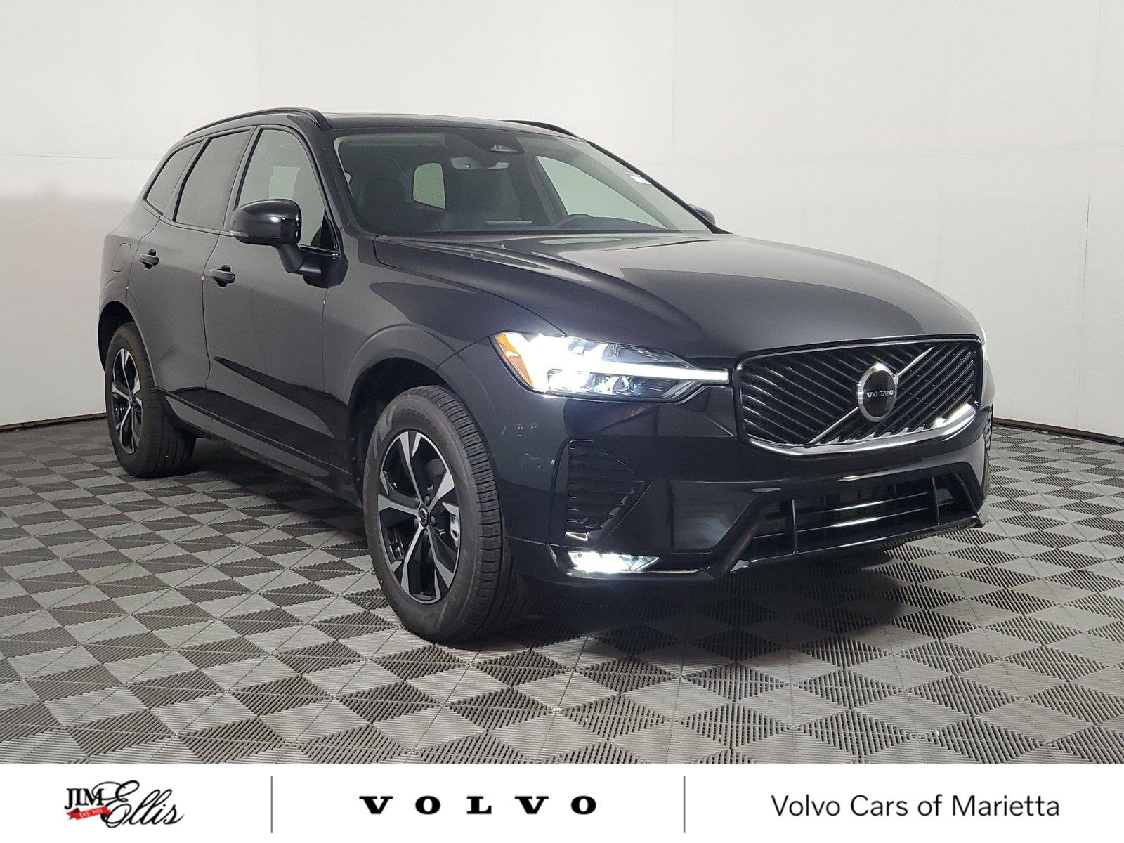 New 2026 Volvo XC60 B5 Core AWD/4WD video 1