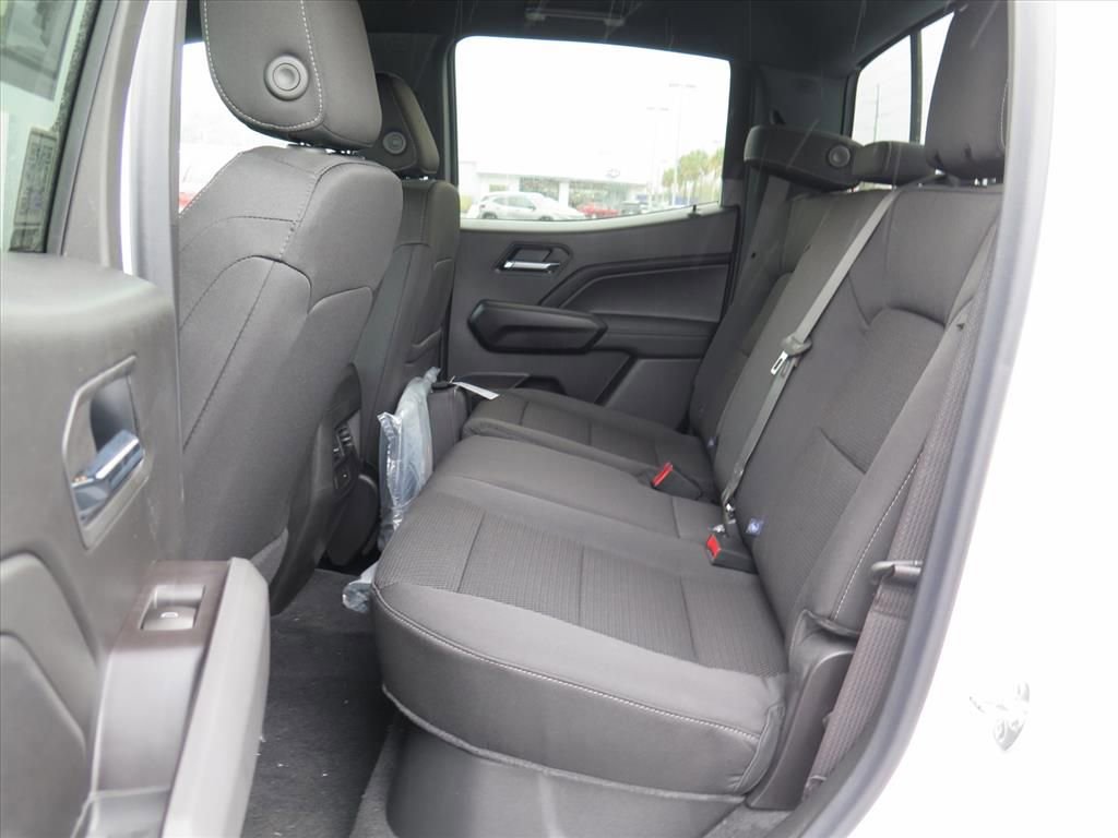 New 2026 Chevrolet Colorado LT image 14