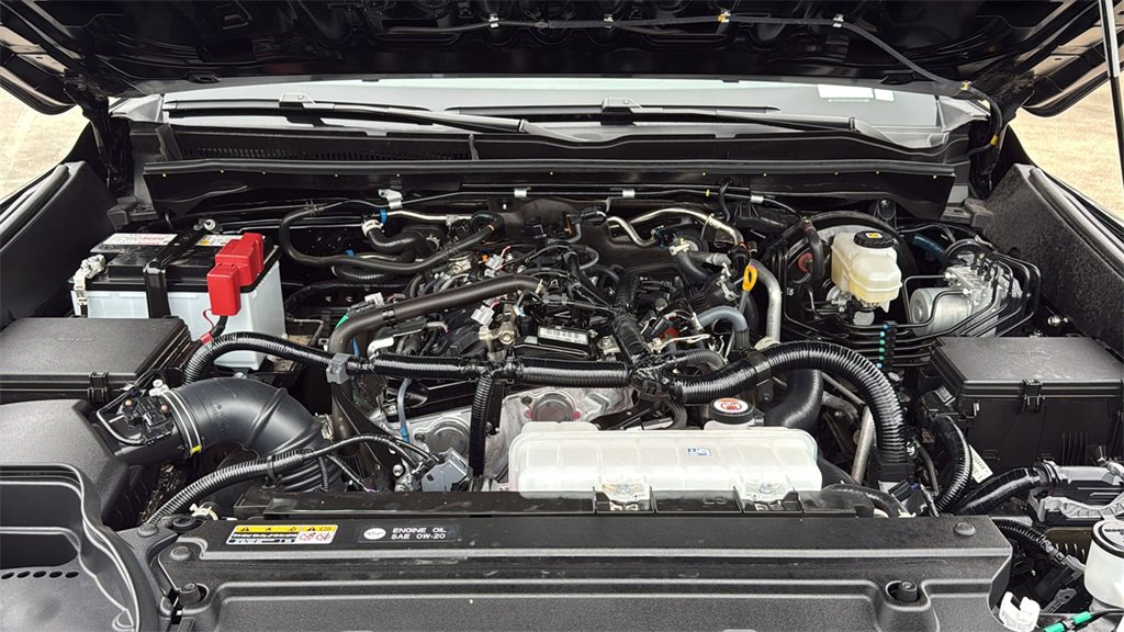 Used 2025 Toyota 4Runner SR5 image 27