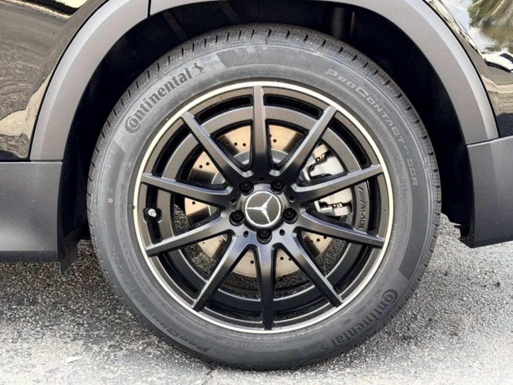 New 2025 Mercedes-Benz GLB 35 AMG 4MATIC image 12