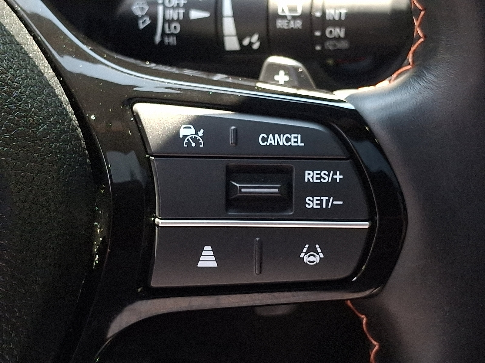 Used 2023 Honda Pilot TrailSport image 24