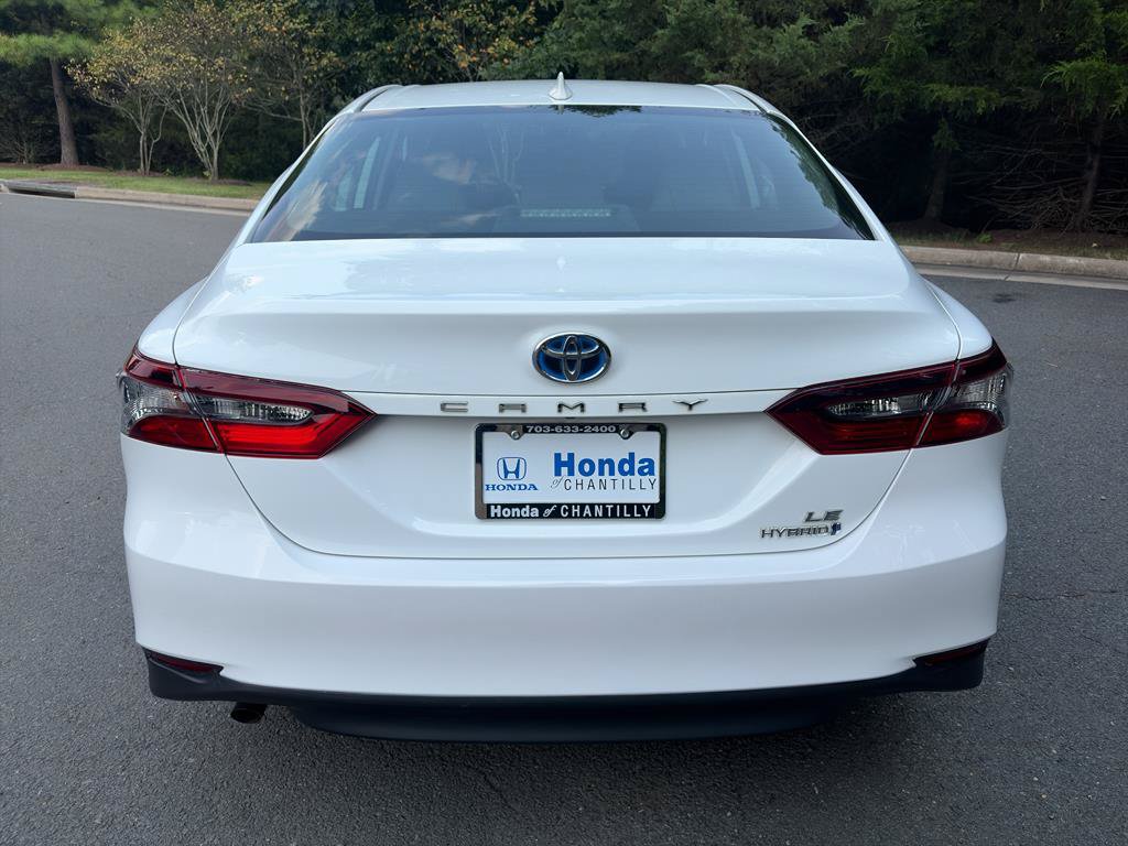 Used 2022 Toyota Camry LE FWD image 6
