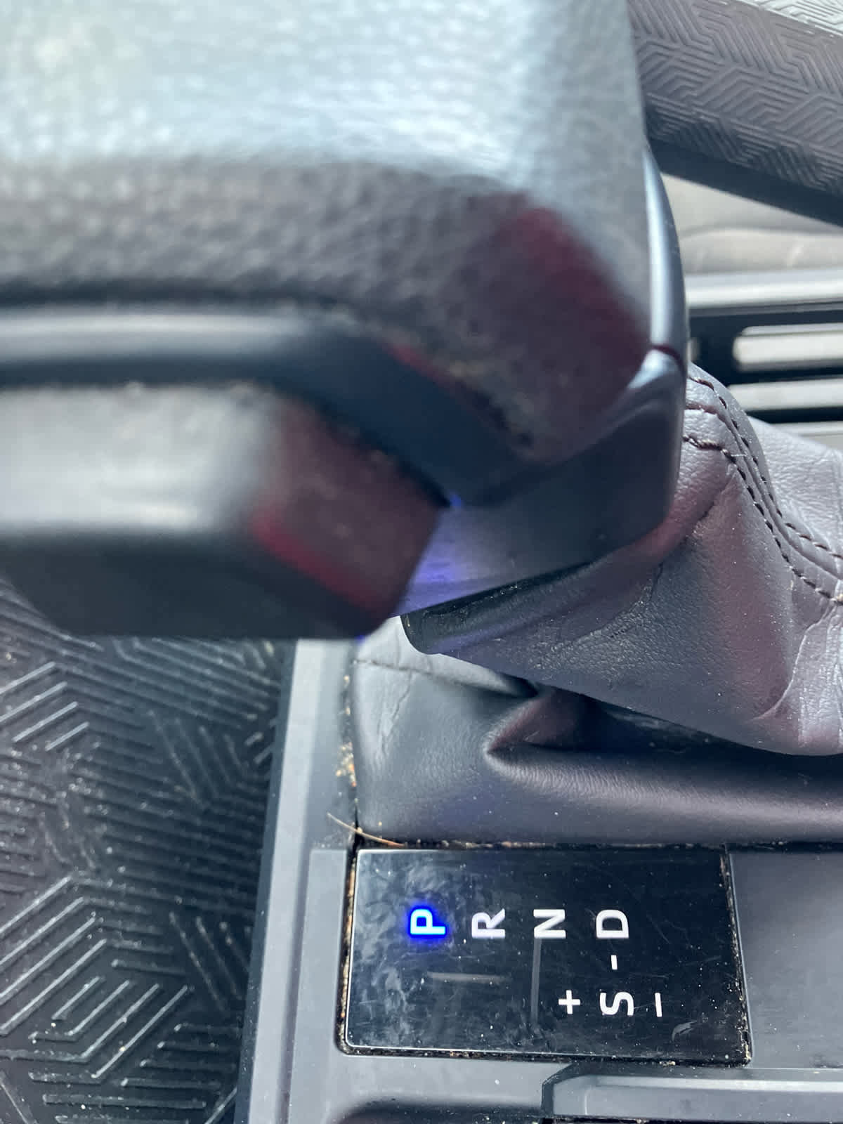 Certified 2024 Toyota Tacoma SR5 image 30