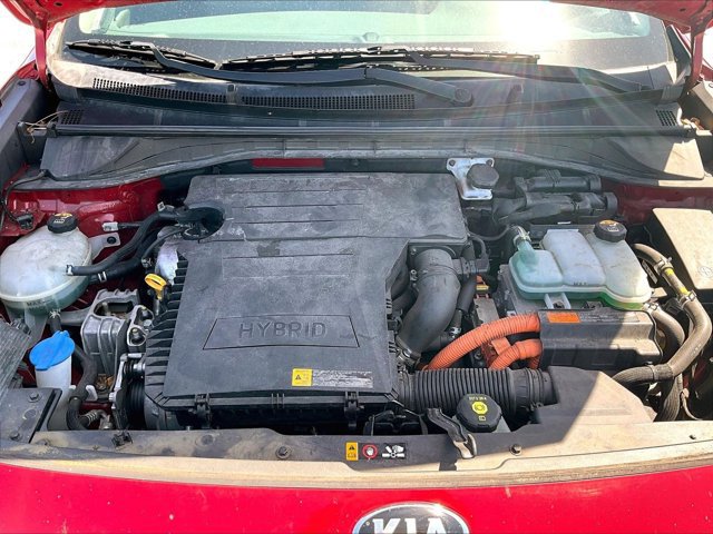 Used 2017 Kia Niro FE FWD image 9