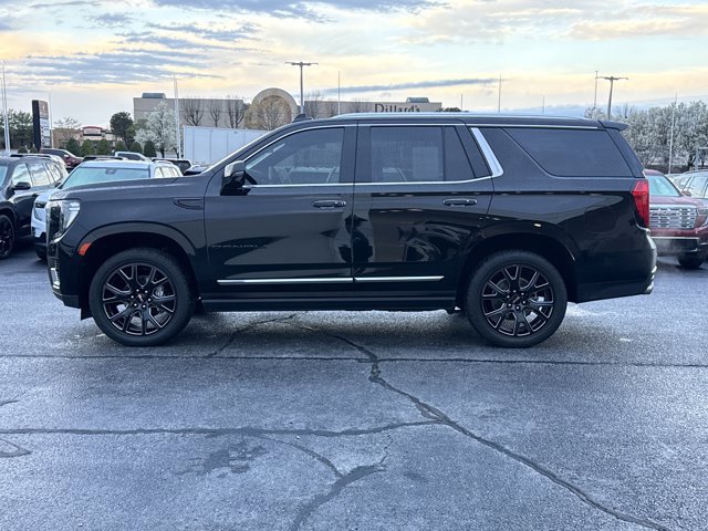 Used 2023 GMC Yukon Denali w/ LPO, Floor Liner Package image 16