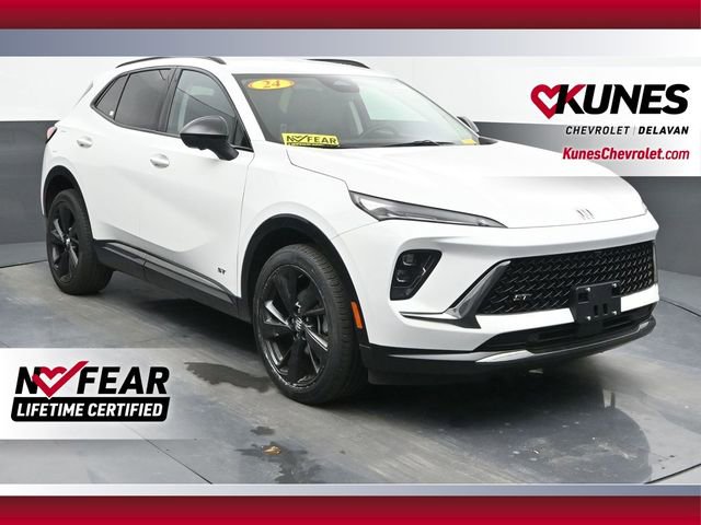 Used 2024 Buick Envision Sport Touring image 1