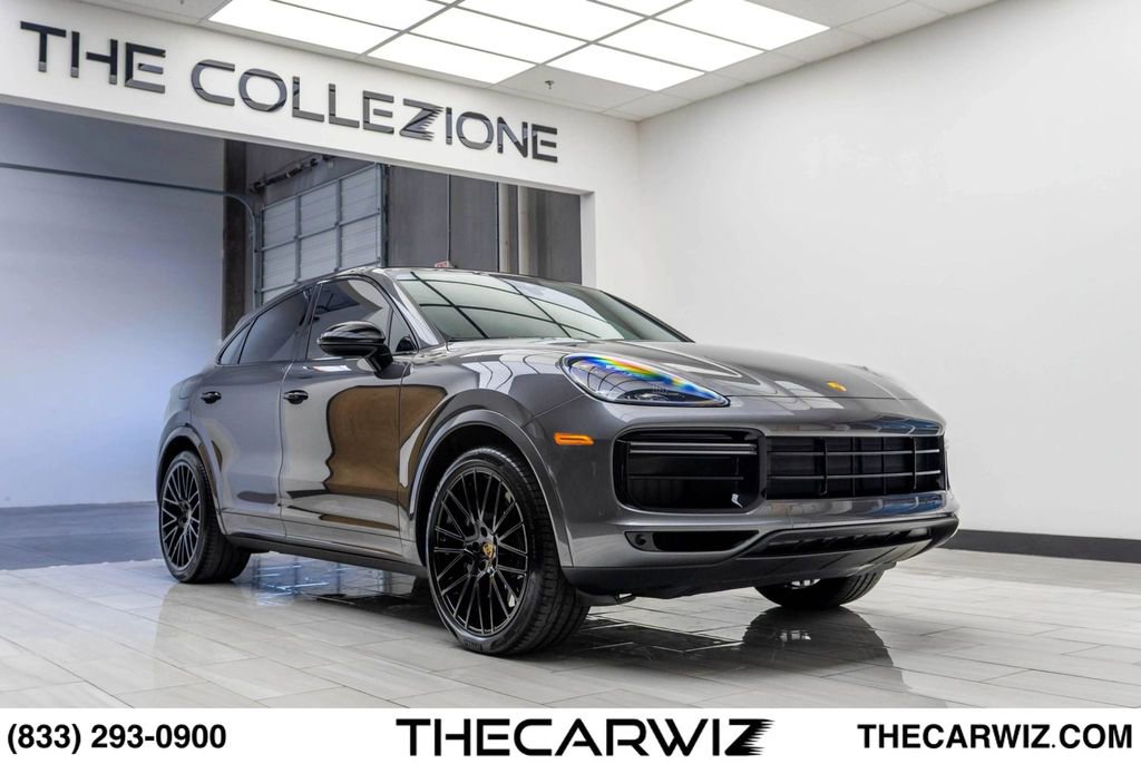 Used 2023 Porsche Cayenne Turbo AWD/4WD image 1