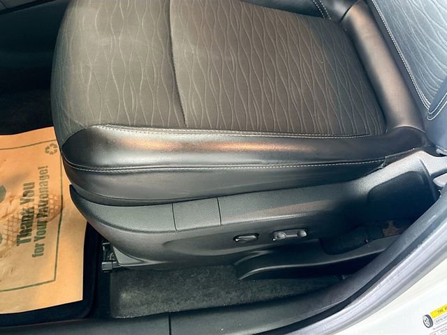 Used 2015 Buick Encore FWD image 19