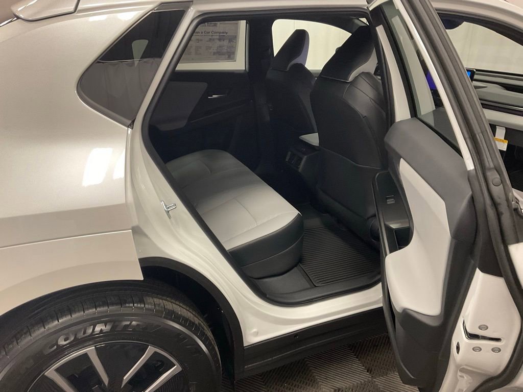 New 2026 Subaru Solterra Premium image 21