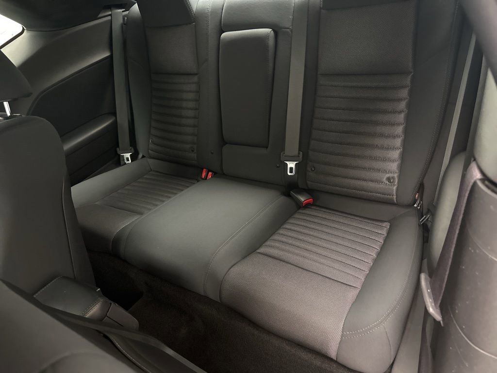 Used 2012 Dodge Challenger SXT w/ Sound Group image 10