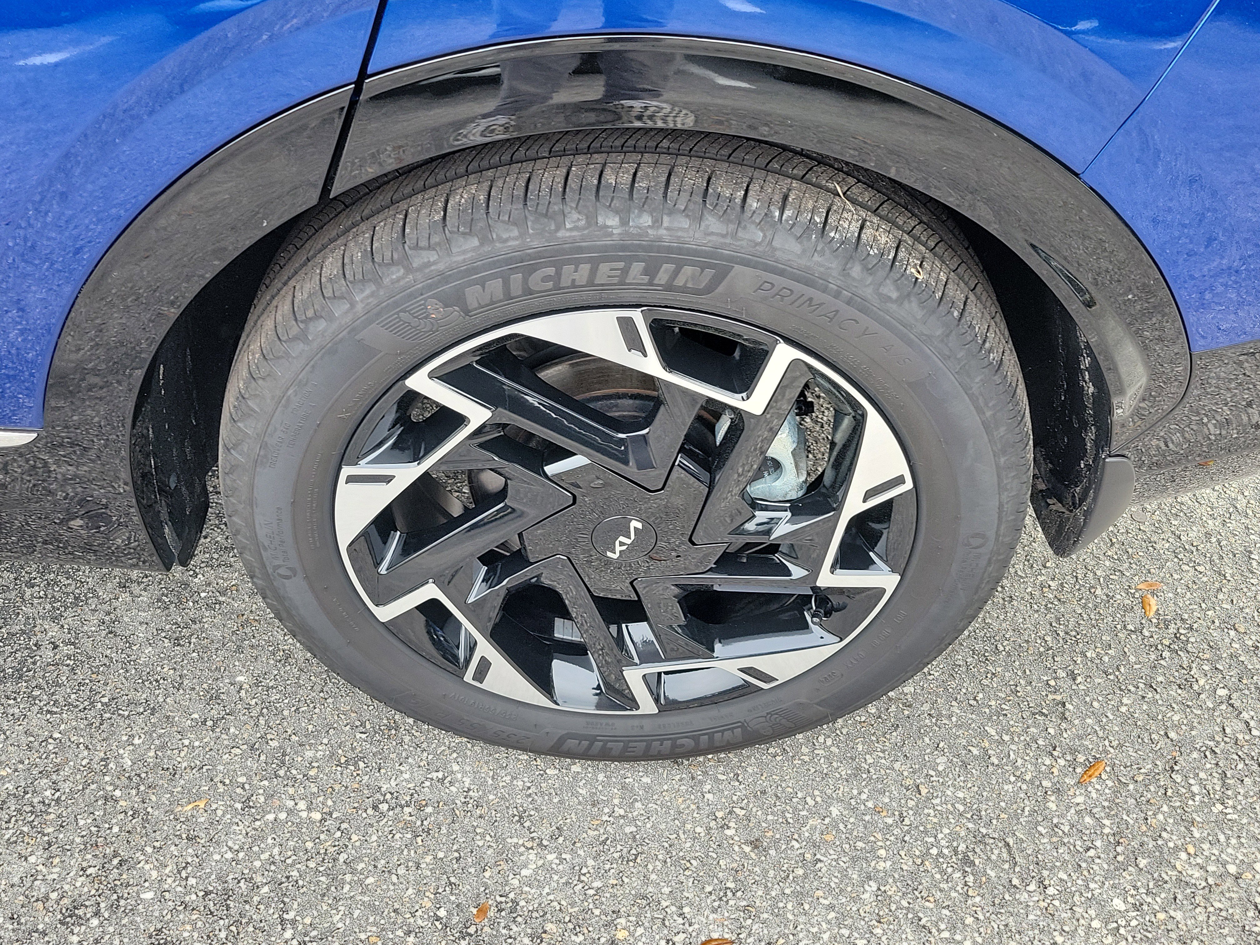 Certified 2025 Kia Sportage SX image 43