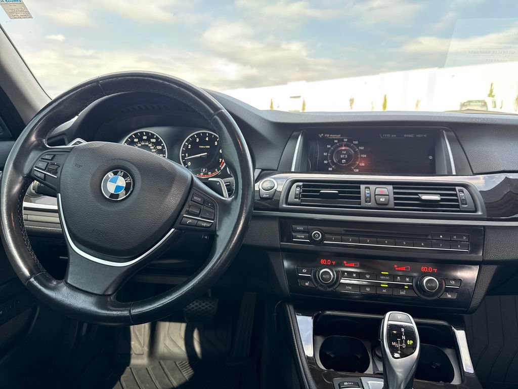 Used 2016 BMW 535i xDrive Sedan AWD/4WD image 25