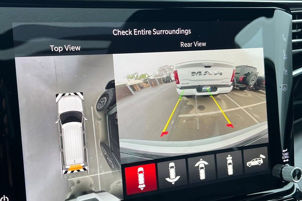 New 2026 Jeep Grand Wagoneer L Summit w/ Premium Group III image 21