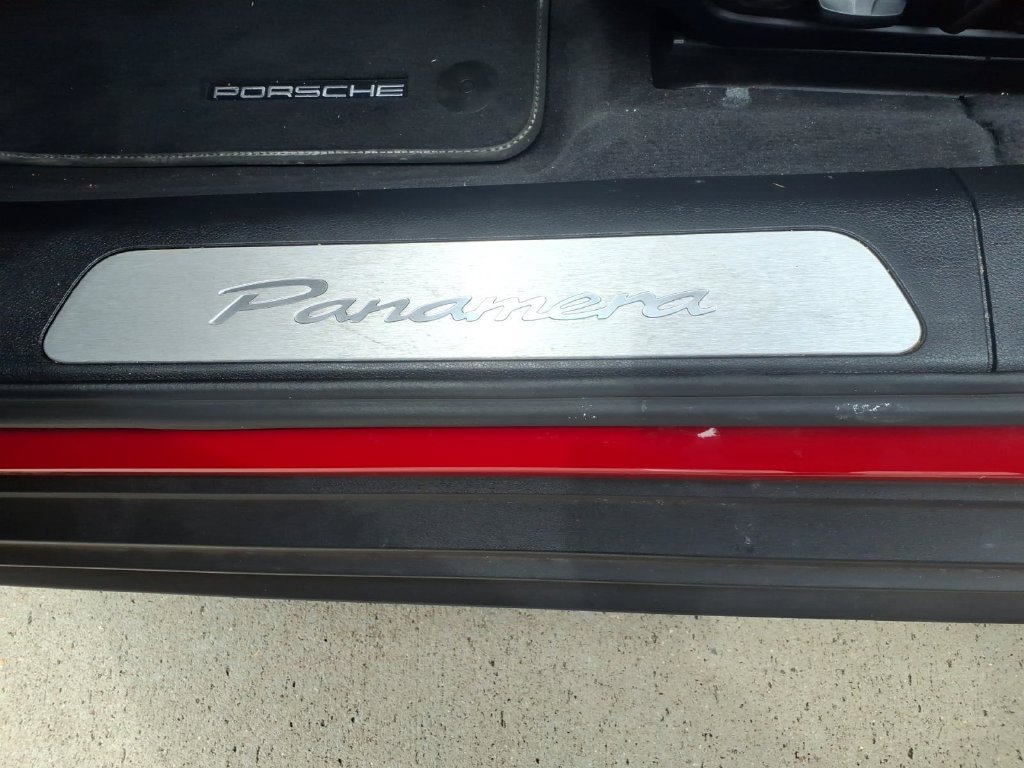 Certified 2026 Porsche Panamera 4 AWD/4WD image 33