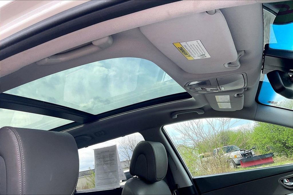 Used 2019 Hyundai Santa Fe XL image 21