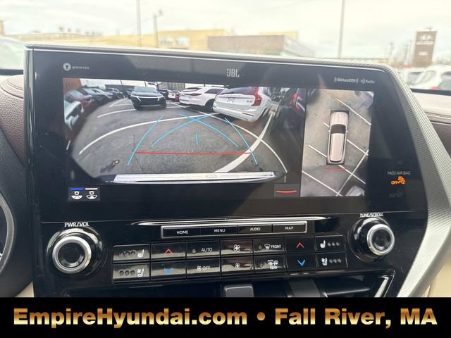 Used 2020 Toyota Highlander Platinum image 27