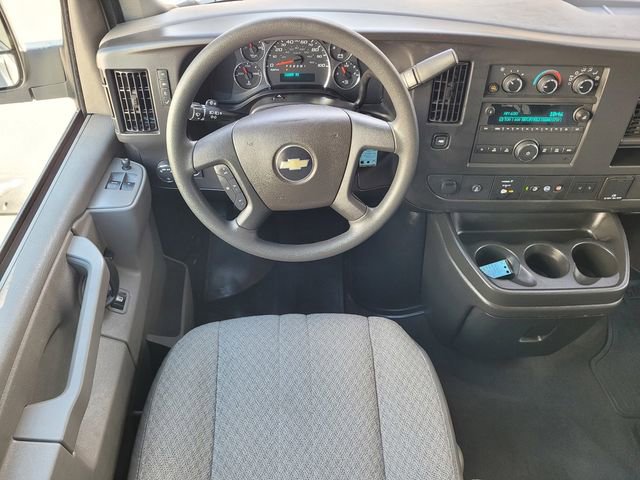 Used 2025 Chevrolet Express 3500 LT w/ LT Preferred Equipment Group image 17