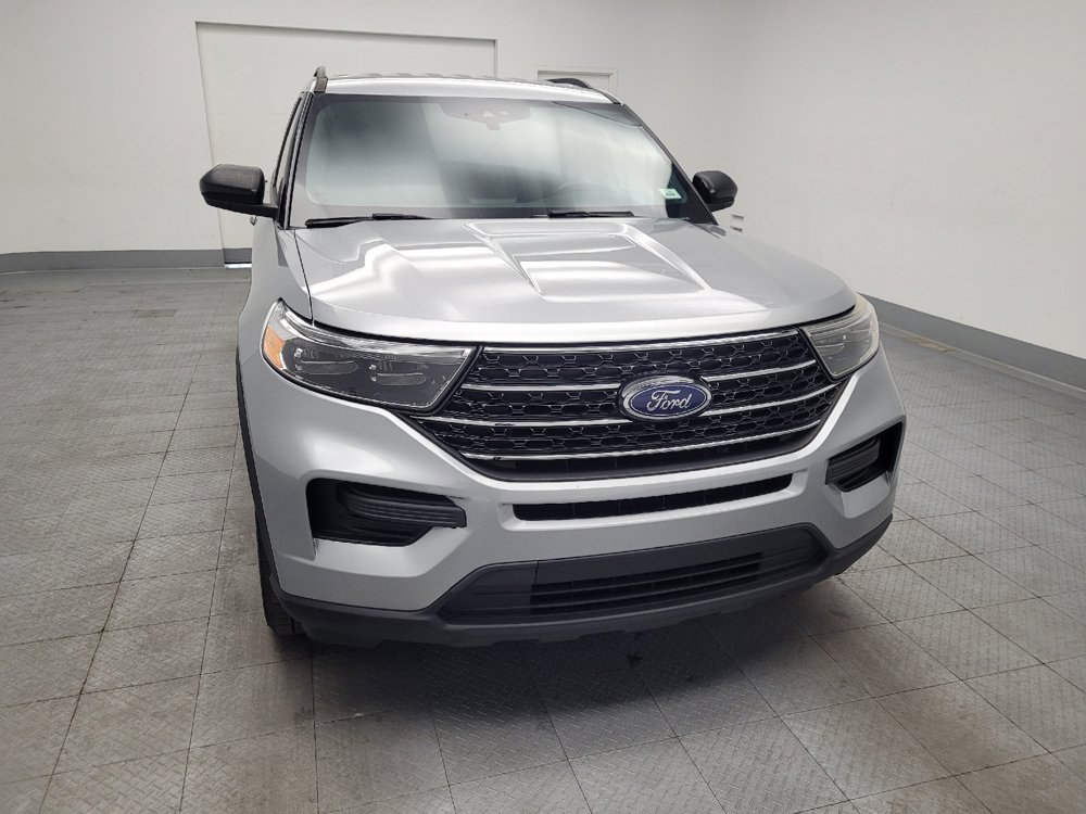 Used 2020 Ford Explorer XLT w/ Comfort Package AWD/4WD image 14