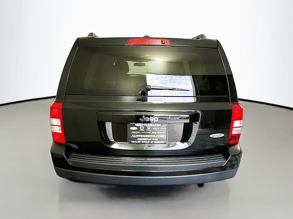 Used 2015 Jeep Patriot High Altitude image 6