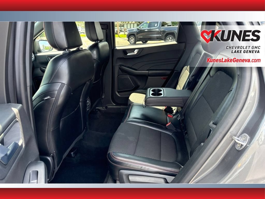 Used 2024 Ford Escape ST-Line AWD/4WD image 16